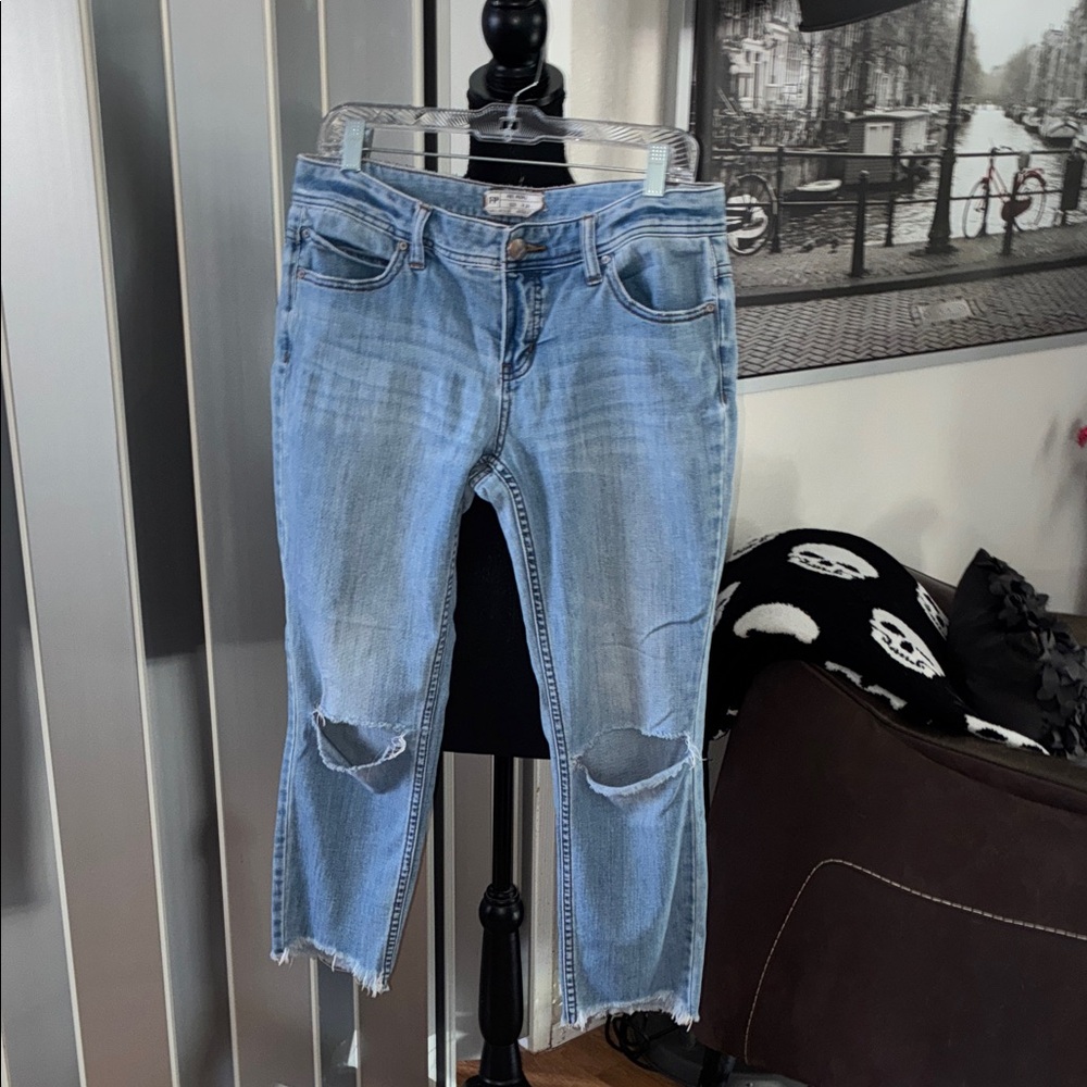 Free People Light Blue Distressed Cropped Jeans